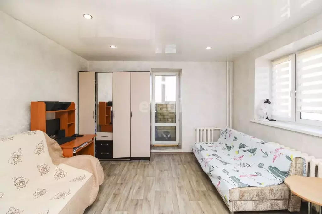 Студия Тюменская область, Тюмень Микрорайон мыс, ул. Судоремонтная, ... - Фото 1