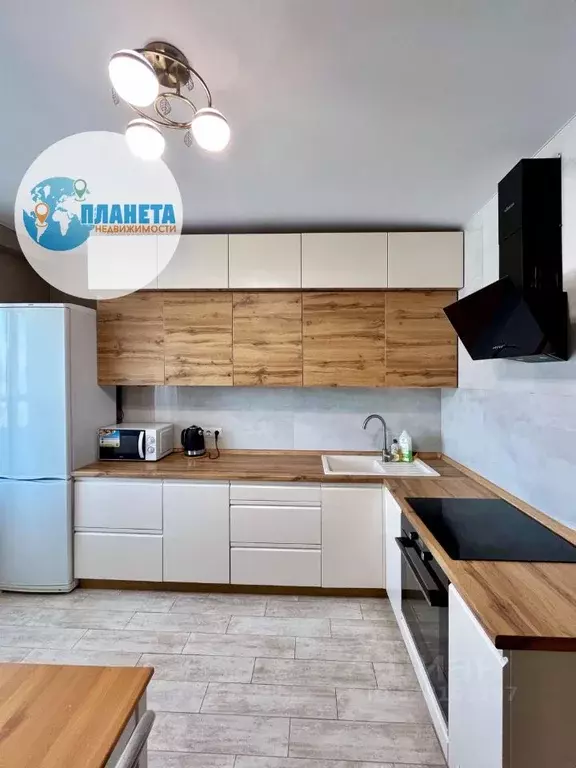 2-к кв. Самарская область, Тольятти ул. Баныкина, 21А (72.0 м) - Фото 1