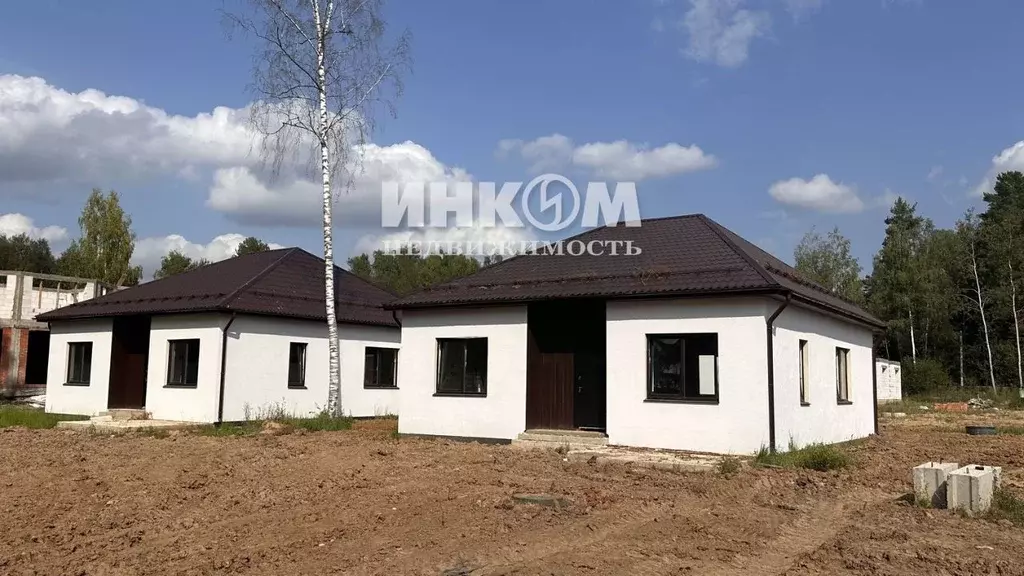 Дом в Московская область, Одинцовский городской округ, д. Сивково ул. ... - Фото 1