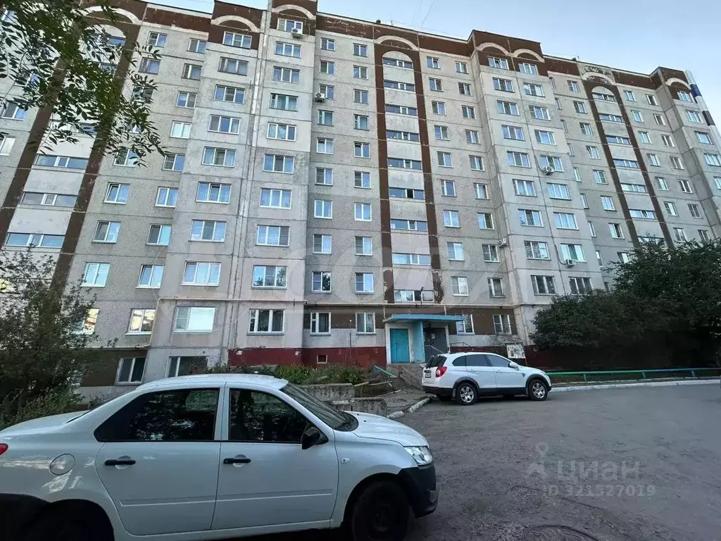 3-к кв. Курганская область, Курган Заозерный жилрайон, 5-й мкр, 12 ... - Фото 0