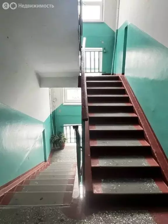 4-комнатная квартира: Омск, 6-я Шинная улица, 15А (59.7 м) - Фото 1