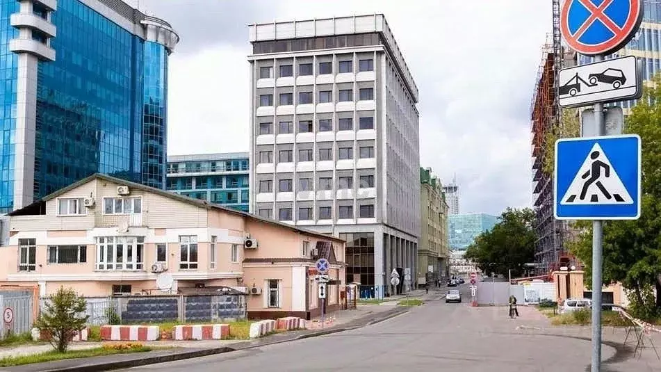 Помещение свободного назначения в Москва Летниковская ул., 18С1 (337 ... - Фото 0