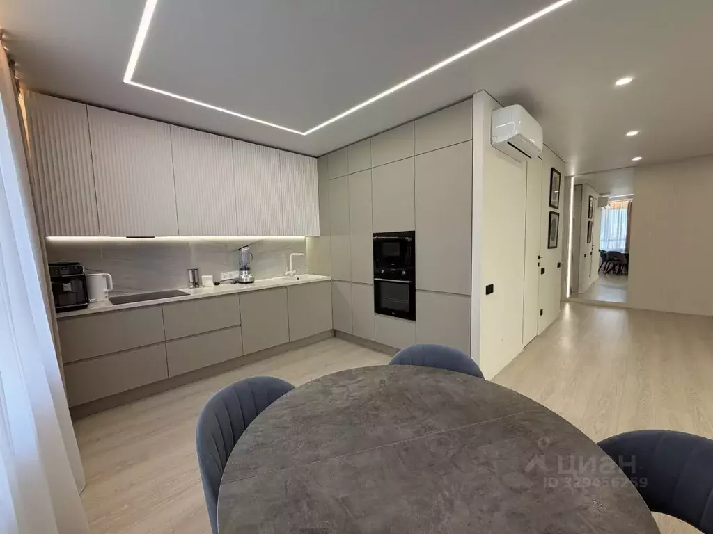 3-к кв. Татарстан, Казань ул. Аметьевская магистраль, 18к5 (96.0 м) - Фото 1