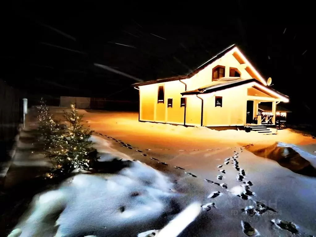 Дом в Карелия, Прионежский район, Заозерское с/пос, д. Ялгуба  (150 м) - Фото 1