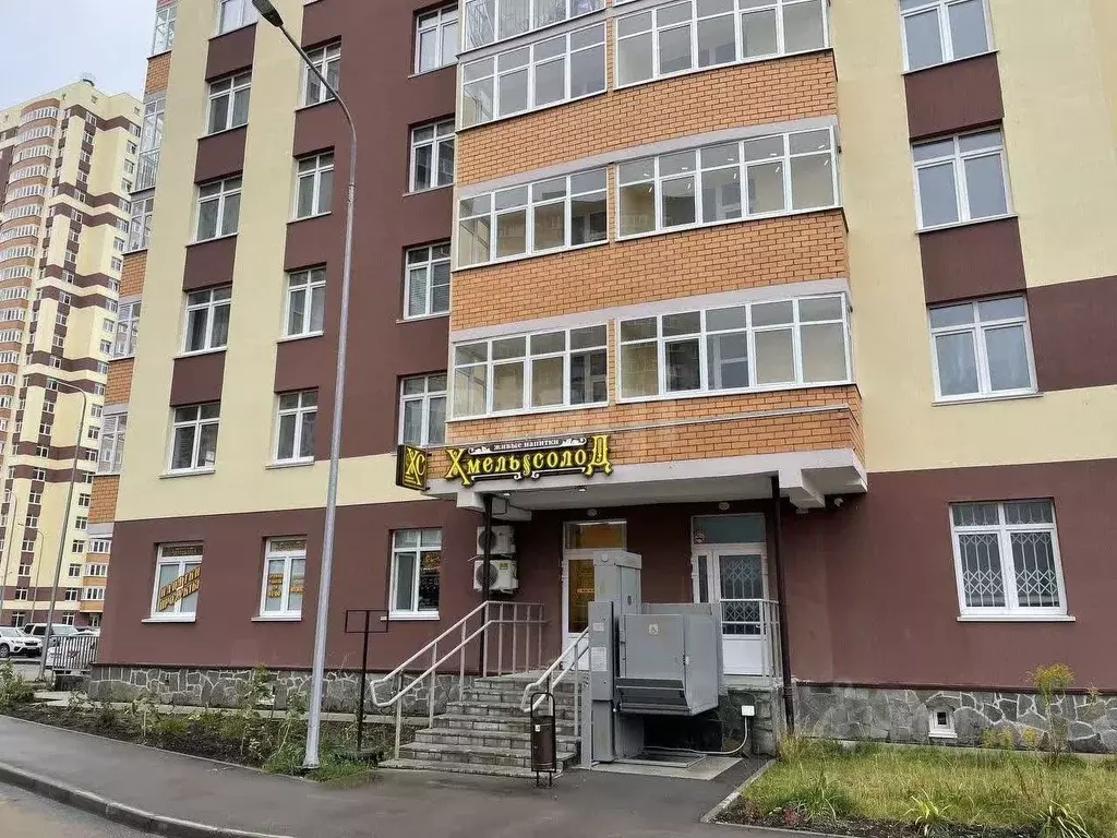 Торговая площадь в Пермский край, Пермь ул. Карпинского, 112А (77 м) - Фото 1