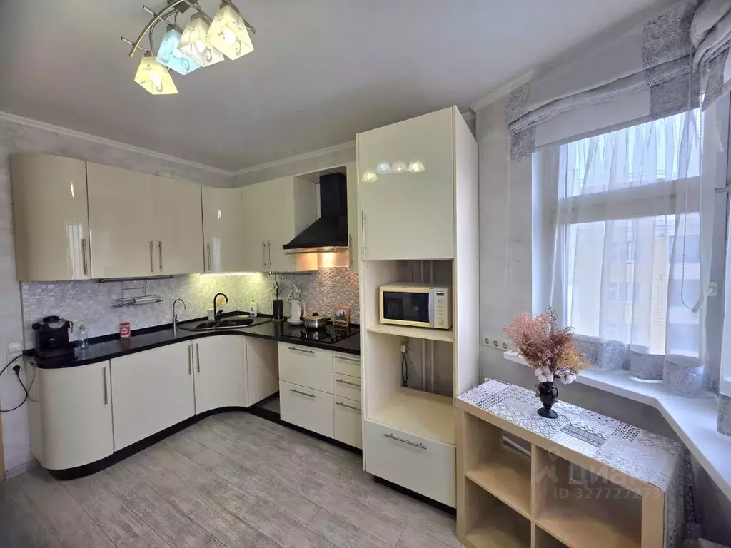 3-к кв. Московская область, Одинцовский городской округ, с. Немчиновка ... - Фото 1