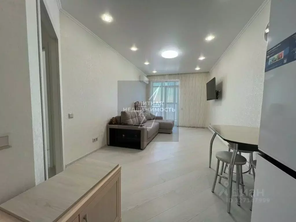 2-к кв. Татарстан, Казань ул. Аделя Кутуя, 110 (45.0 м) - Фото 1