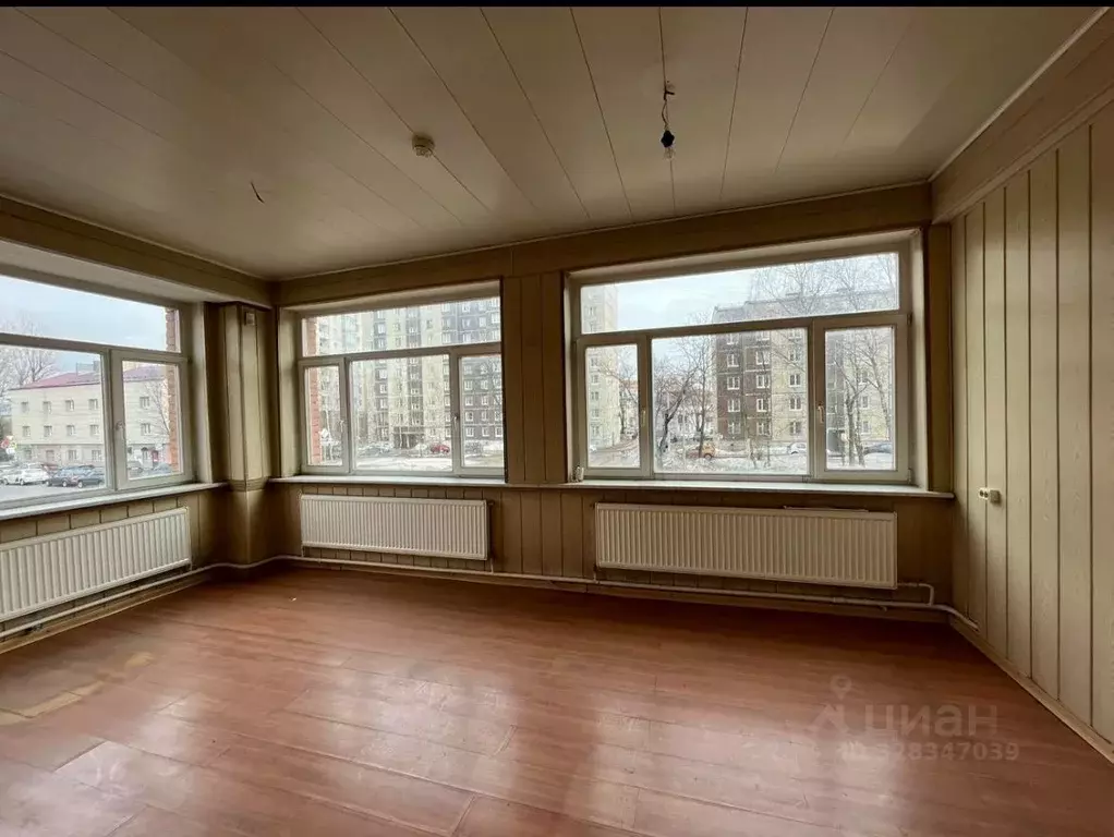 Офис в Ленинградская область, Выборг ул. Приморская, 62 (50 м) - Фото 2