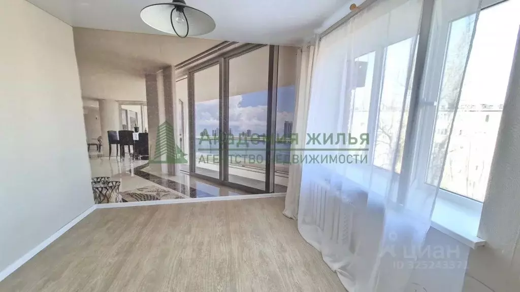 1-к кв. Саратовская область, Энгельс ул. Космонавтов, 12 (19.0 м) - Фото 1