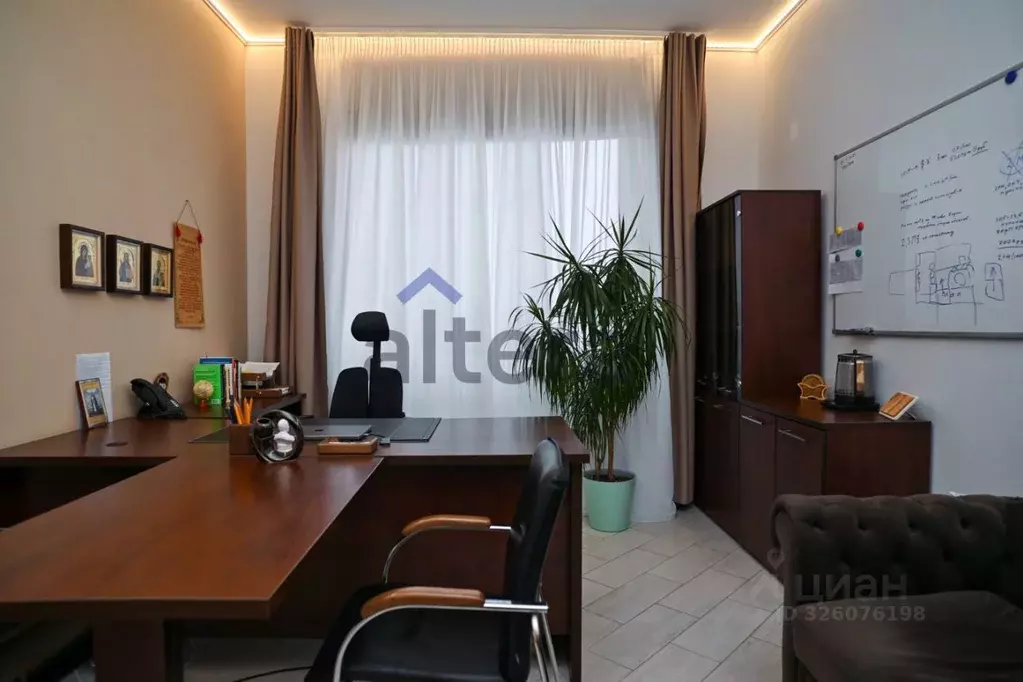 Офис в Татарстан, Казань просп. Альберта Камалеева, 34А (157 м) - Фото 1