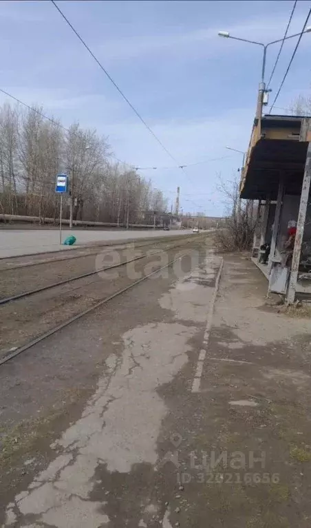 3-к кв. Свердловская область, Нижний Тагил ул. Юности, 11А (52.1 м) - Фото 0