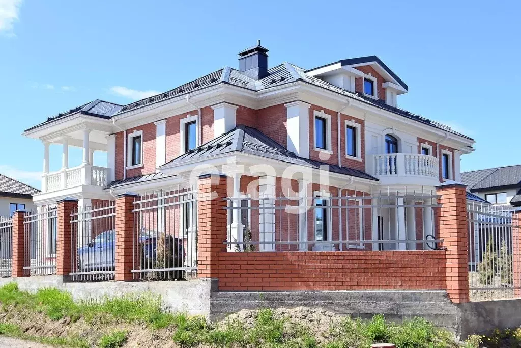 Дом в Ленинградская область, Кировский район, Синявинское городское ... - Фото 0