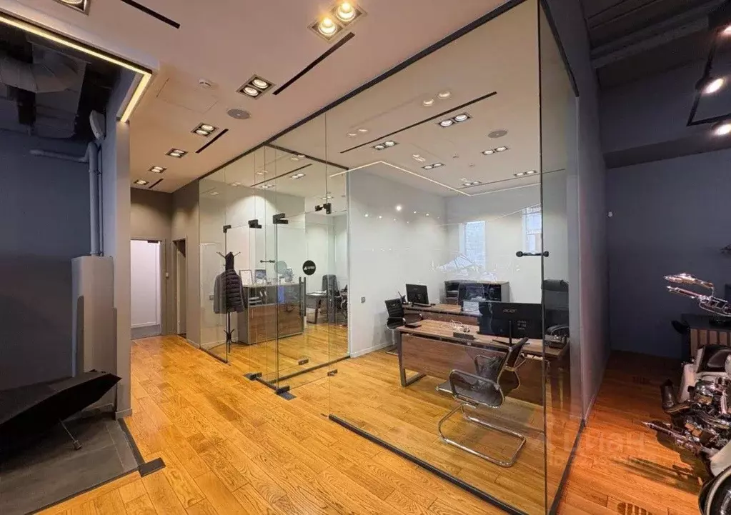 Помещение свободного назначения в Москва Олимпийский просп., 16с5 (330 ... - Фото 1