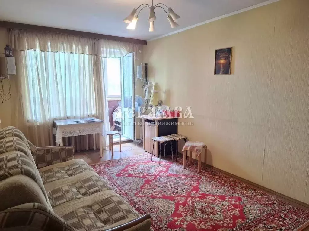 2-к кв. Белгородская область, Старый Оскол Приборостроитель мкр, 18А ... - Фото 0