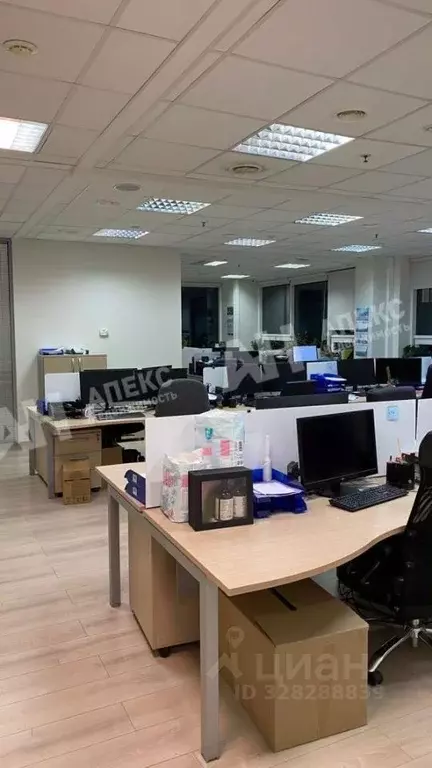 Помещение свободного назначения в Москва Летниковская ул., 10С4 (569 ... - Фото 1