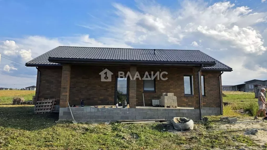 Дом в Белгородская область, Яковлевский муниципальный округ, с. ... - Фото 1