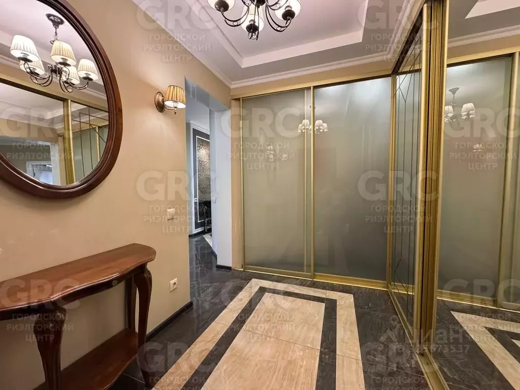 3-к кв. Краснодарский край, Сочи Гагарина мкр, ул. Красноармейская, 4 ... - Фото 2