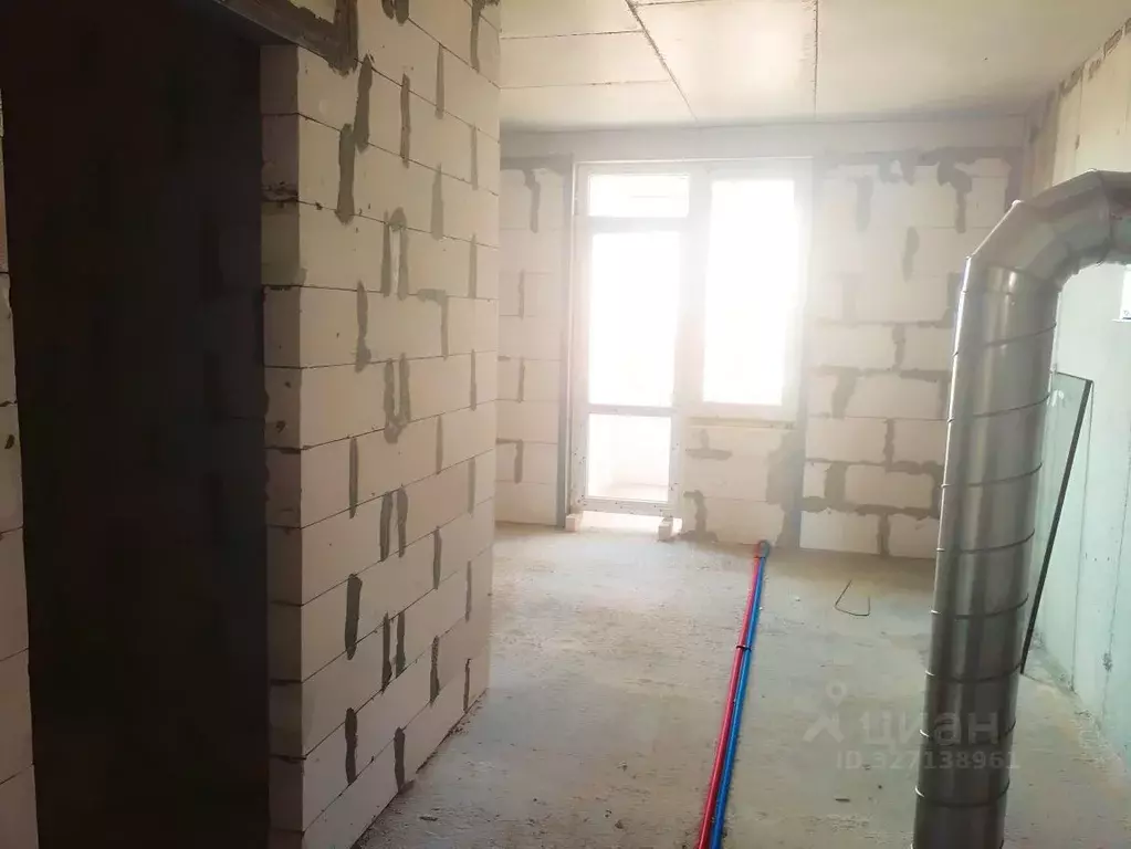 1-к кв. Крым, Симферополь ул. Аэрофлотская (29.01 м) - Фото 2