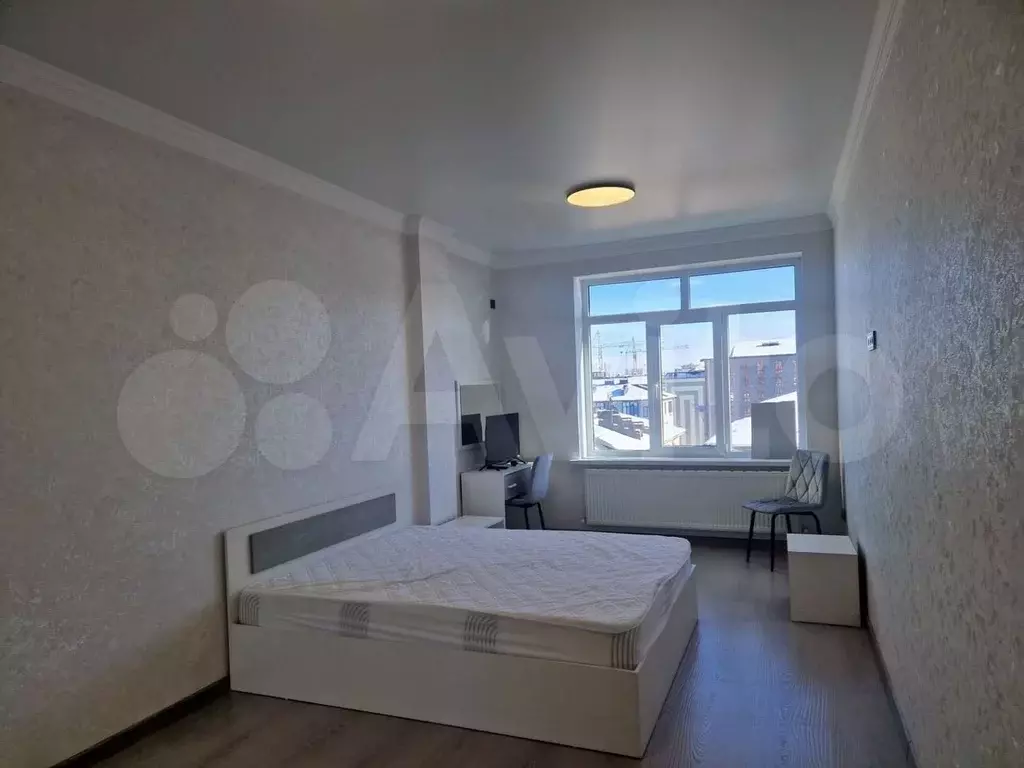 3-к. квартира, 78 м, 1/9 эт. - Фото 0