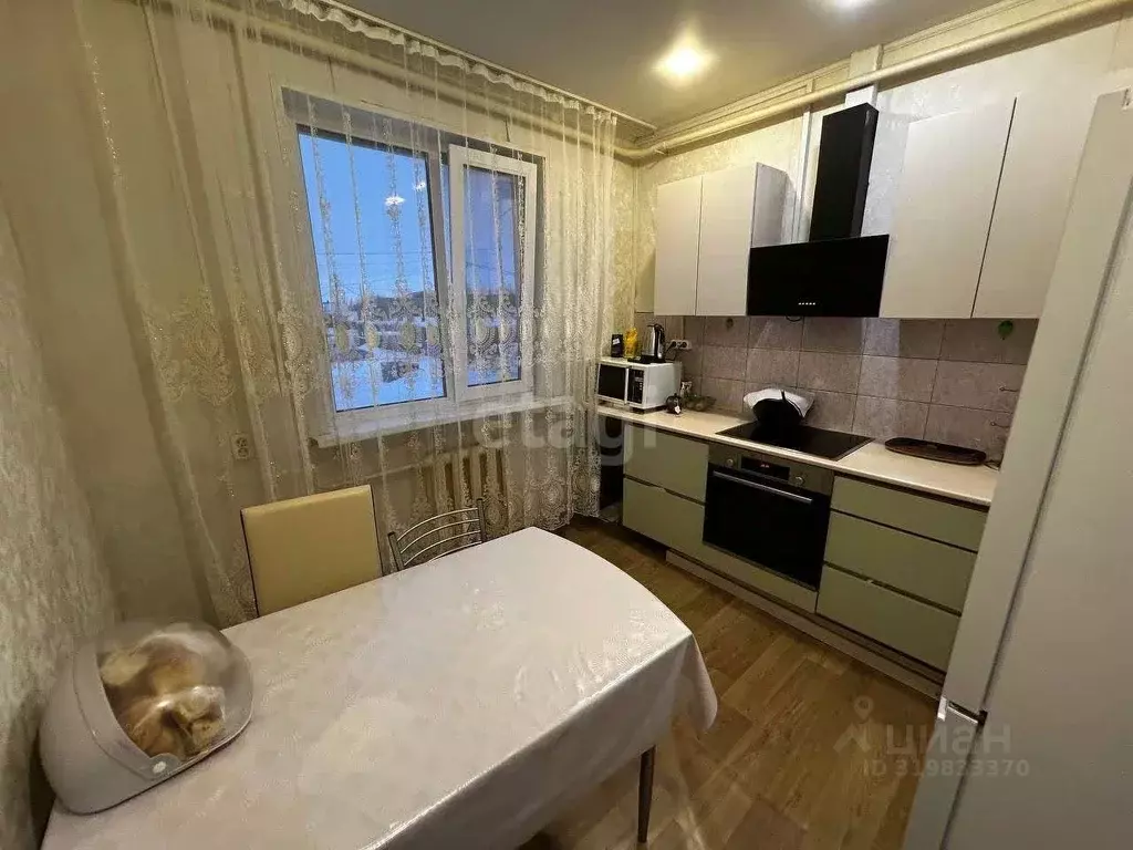 2-к кв. Ямало-Ненецкий АО, Салехард ул. Маяковского, 10 (53.8 м) - Фото 1