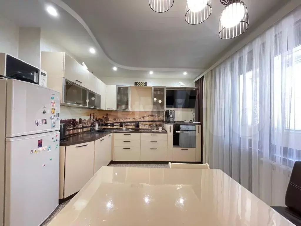 2-к. квартира, 60,7 м, 2/9 эт. - Фото 1