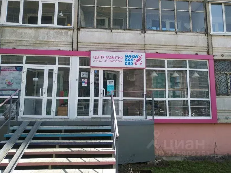 Торговая площадь в Удмуртия, Ижевск Нижняя ул., 34 (120 м) - Фото 1