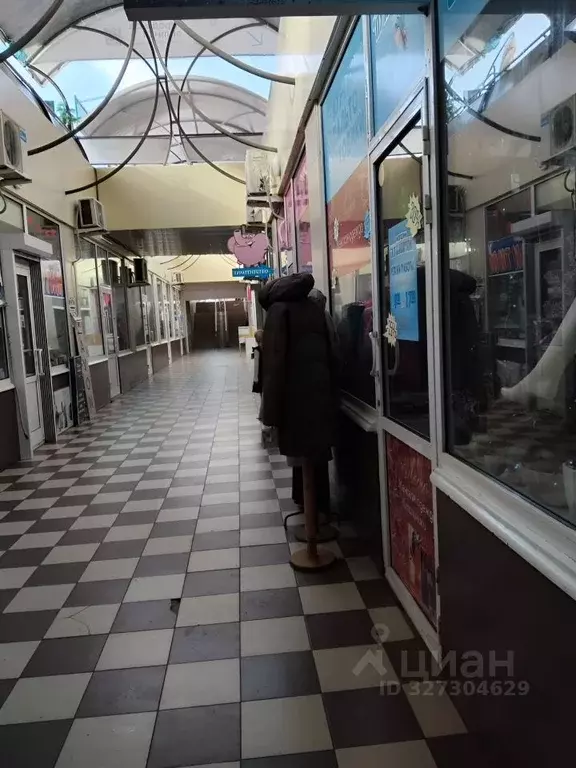 Помещение свободного назначения в Краснодарский край, Ейск ул. ... - Фото 1