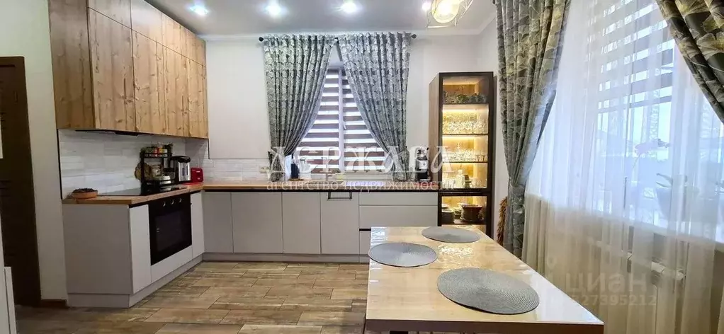 Коттедж в Белгородская область, Старый Оскол Марышкин Лог мкр,  (198 ... - Фото 2