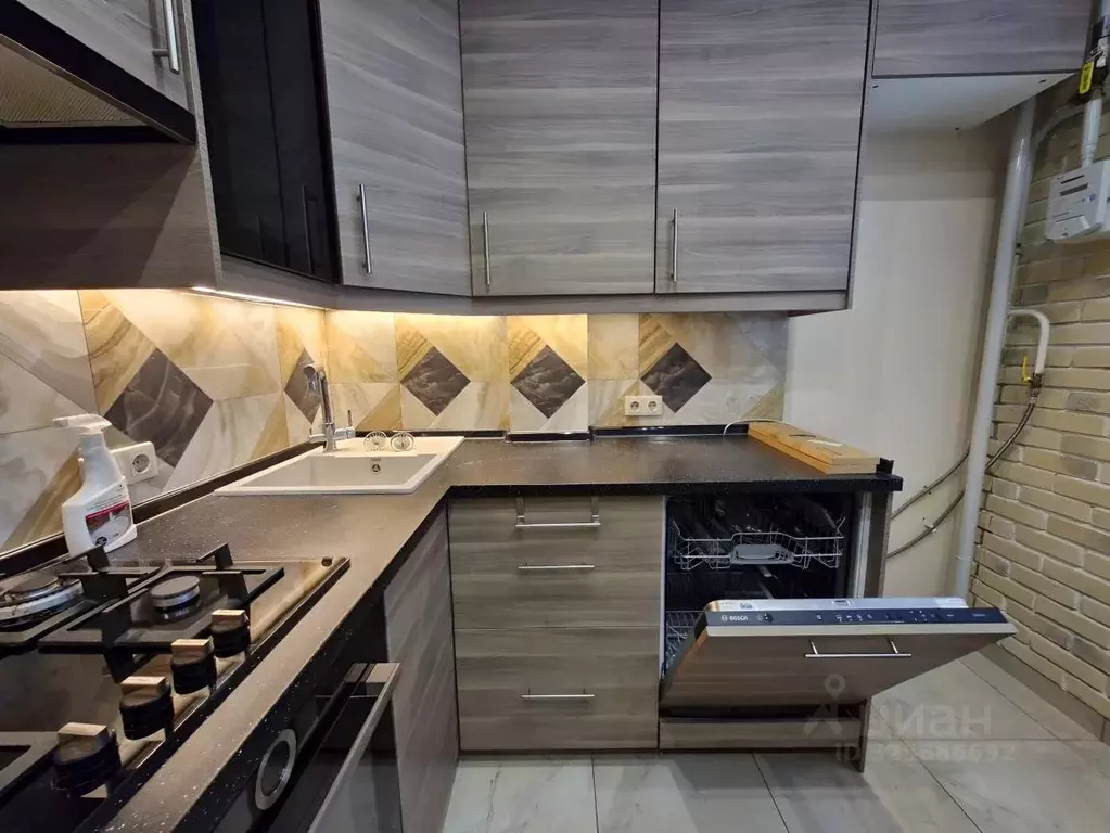 2-к кв. Московская область, Химки городской округ, д. Брехово, Митино ... - Фото 1