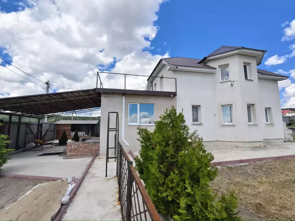 Дом в Саратовская область, Саратов ул. Нижняя Рокотовская, 16 (170 м) - Фото 2