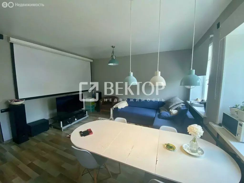 3-комнатная квартира: Ярославль, проспект Ленина, 3 (68 м) - Фото 1
