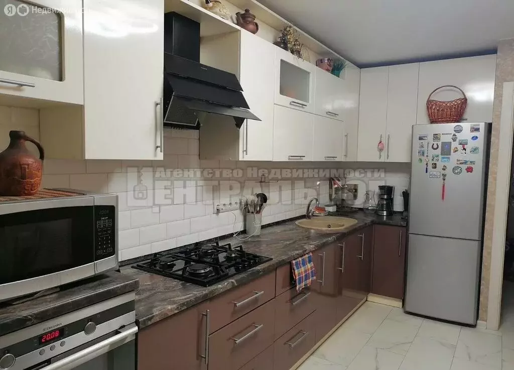 2-комнатная квартира: Смоленск, улица Нормандия-Неман, 7 (62 м) - Фото 1
