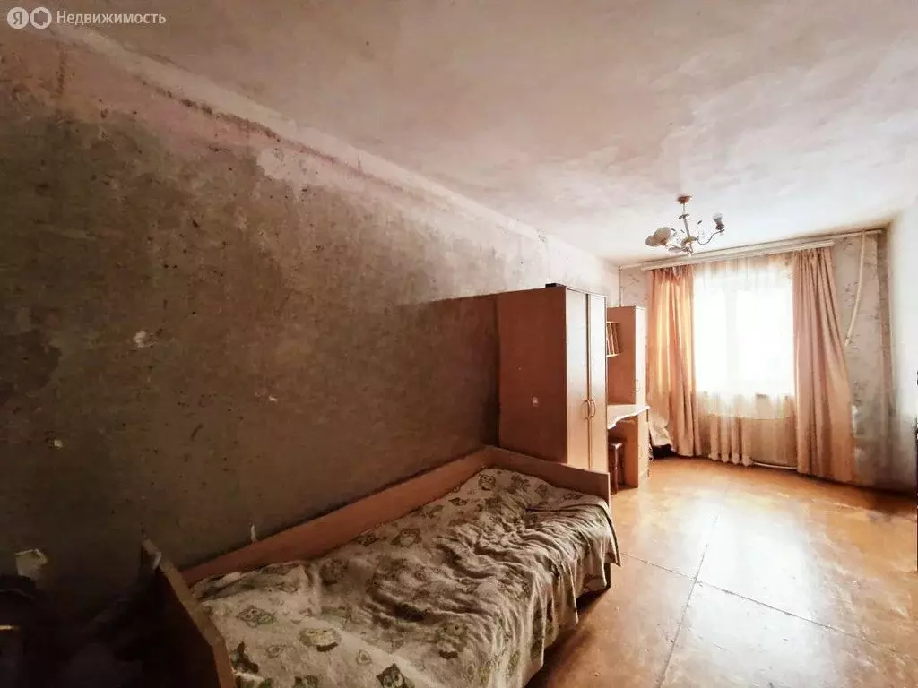 3-комнатная квартира: посёлок Катунино, улица Катунина, 4 (57 м) - Фото 1
