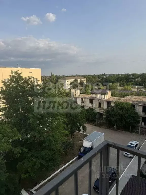 3-к кв. Крым, Красногвардейское пгт ул. Киевская, 76 (66.3 м) - Фото 2