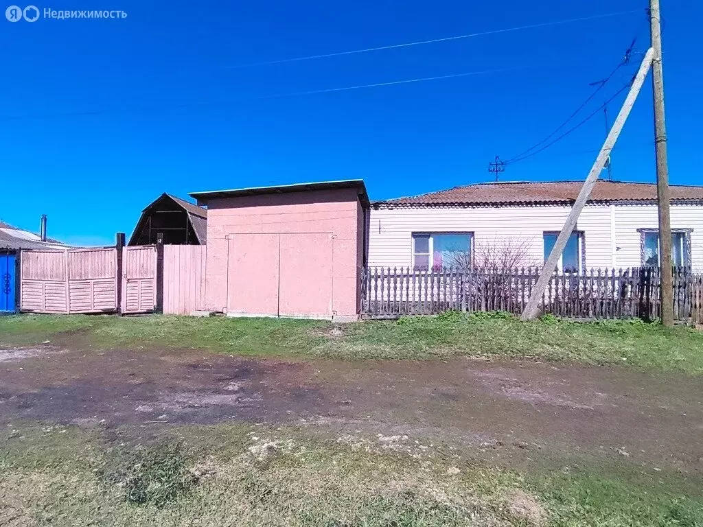 Дом в село Высотино, улица 40 лет Победы, 13 (71.5 м) - Фото 1
