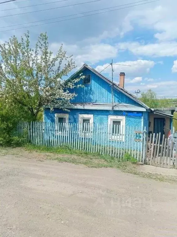 Дом в Кемеровская область, Кемерово пос. Комиссарово, ул. 2-я ... - Фото 0
