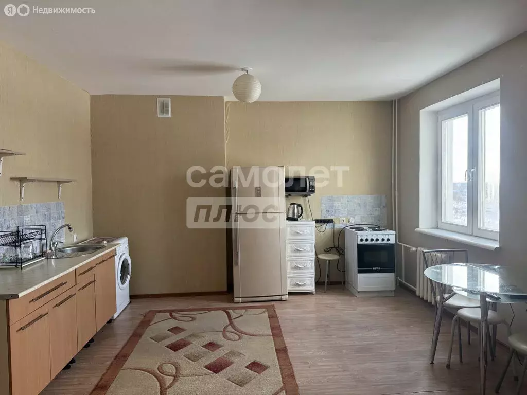 Квартира-студия: Омск, улица Малиновского, 23к2 (33.2 м) - Фото 1