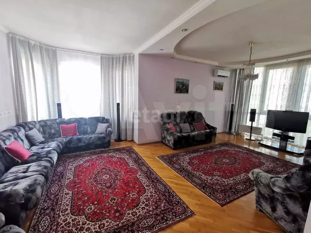 3-к. квартира, 93 м, 4/6 эт. - Фото 1