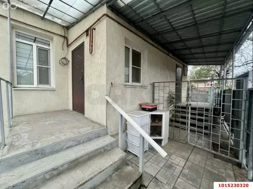 3-комнатная квартира: Краснодар, микрорайон Центральный, улица имени ... - Фото 0