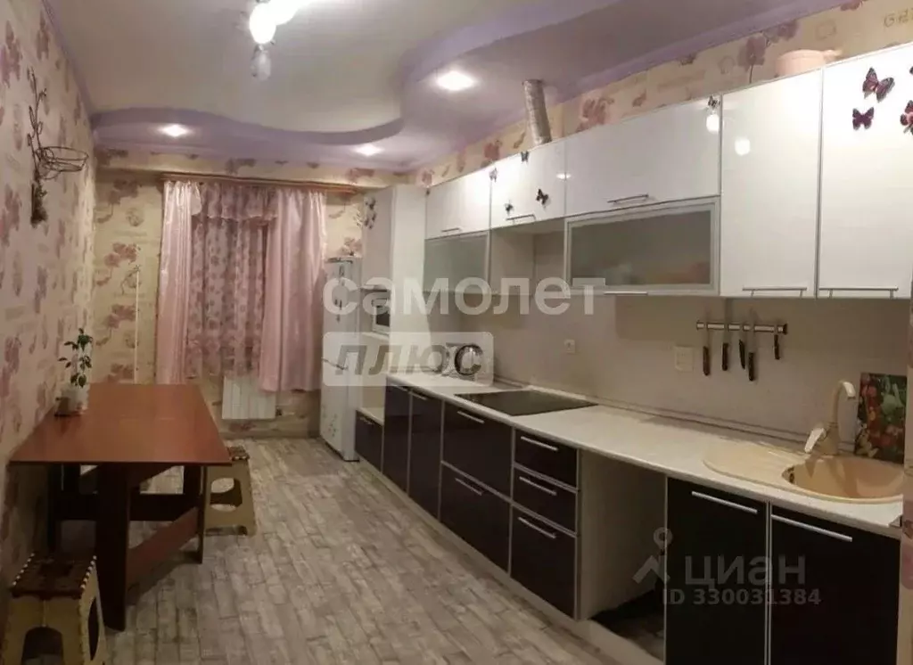 3-к кв. Бурятия, Улан-Удэ Ключевская ул., 76А (81.0 м) - Фото 1