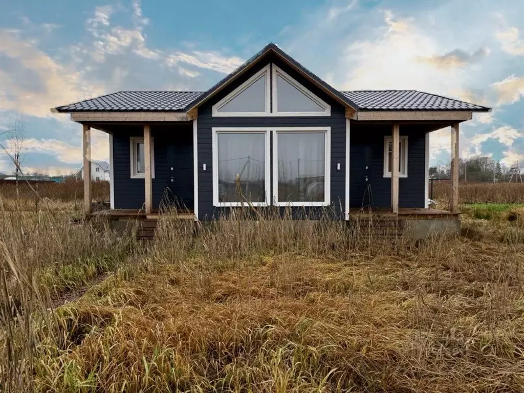 Дом в Ленинградская область, Гатчинский муниципальный округ, пос. ... - Фото 1