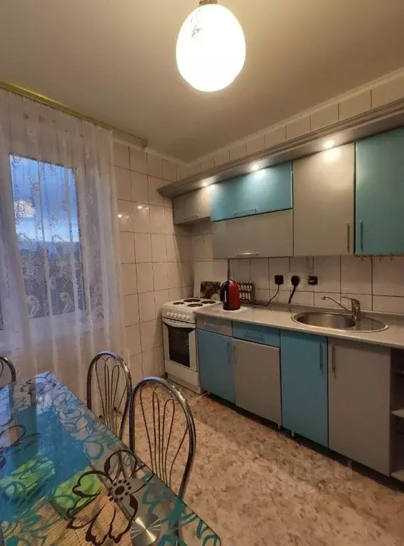 3-к кв. Орловская область, Мценск ул. Машиностроителей, 18 (66.0 м) - Фото 1