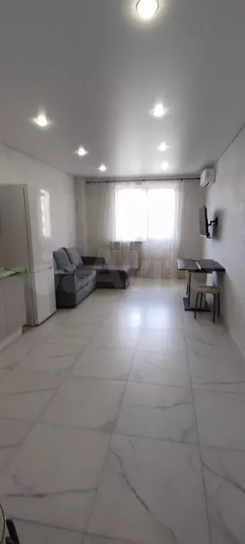 2-к. квартира, 70 м, 6/8 эт. - Фото 1
