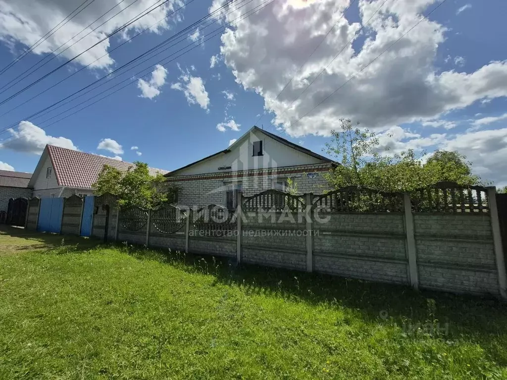 Дом в Брянская область, Карачев Лесопильная ул., 1В (78 м) - Фото 0