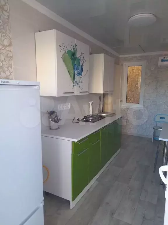 Комната 25 м в 2-к., 2/2 эт. - Фото 1