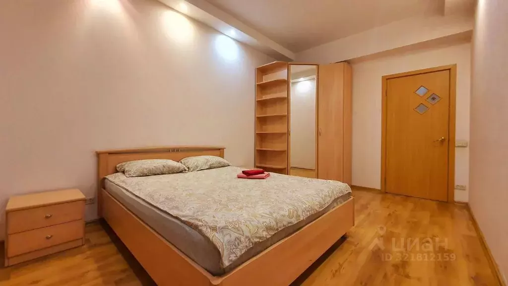 2-к кв. Мурманская область, Мурманск ул. Челюскинцев, 7 (60.0 м) - Фото 0