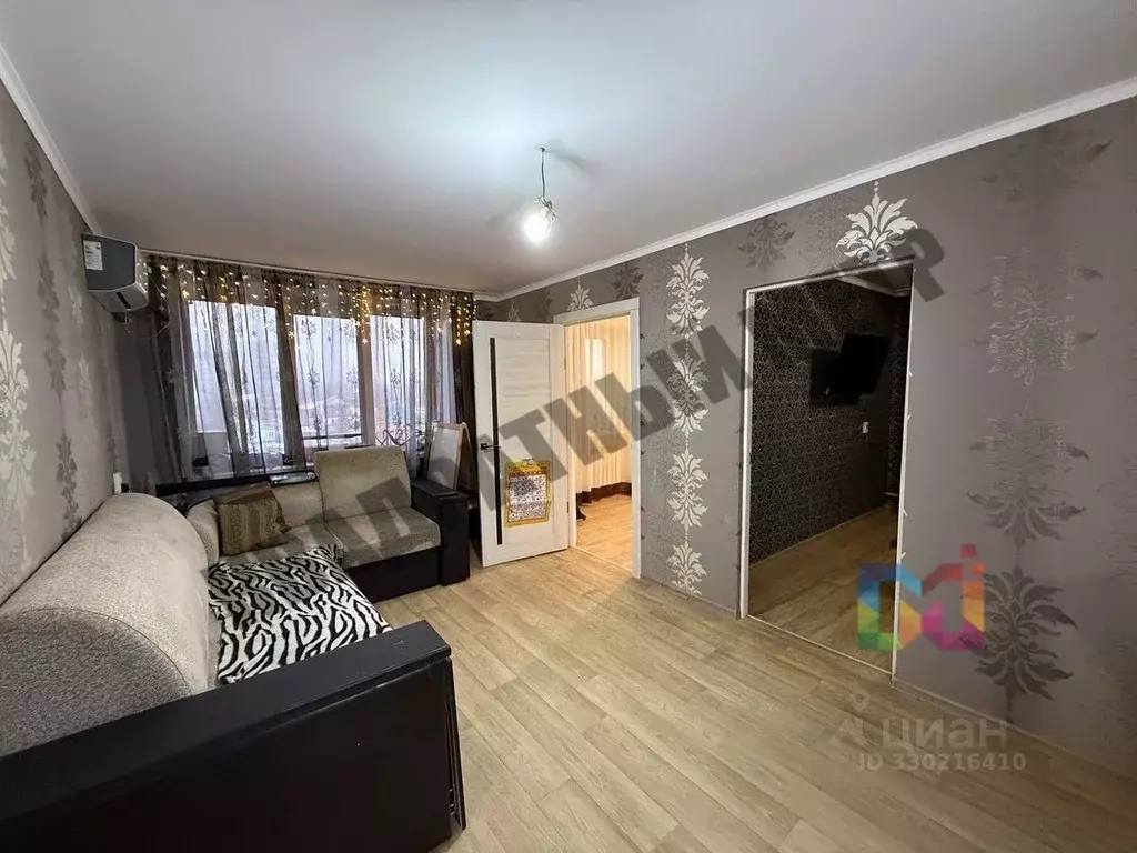 4-к кв. Калмыкия, Элиста ул. Г. Молоканова, 49 (61.1 м) - Фото 1