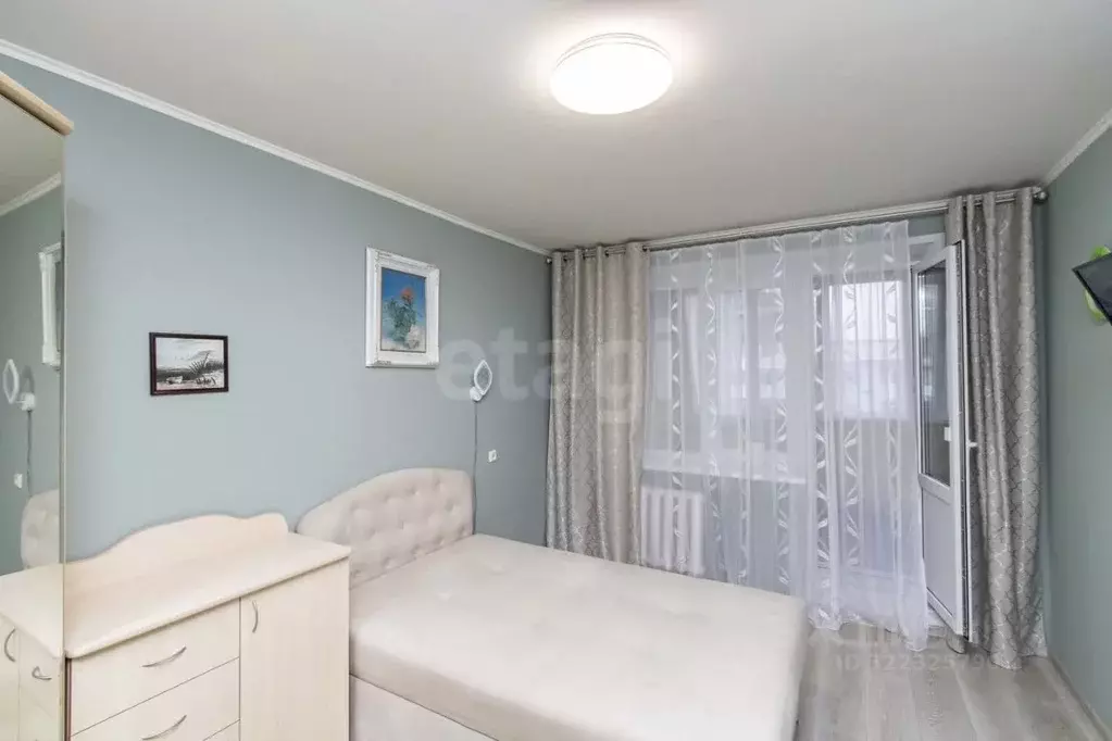 3-к кв. Тюменская область, Тюмень ул. Котовского, 6 (66.1 м) - Фото 1