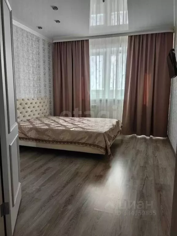 1-к кв. Тюменская область, Тюмень ул. Николая Зелинского, 1 (48.1 м) - Фото 2