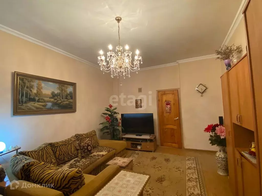 Продаётся 2-к квартира, 68 м - Фото 0